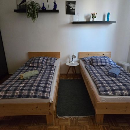 Orsi Szallashelyek Kecskemet 2 Ngoại thất bức ảnh